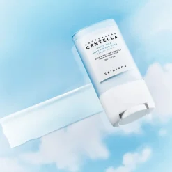 SKIN1004 Madagascar Centella Hyalu-Cica Silky-Fit Sun Stick